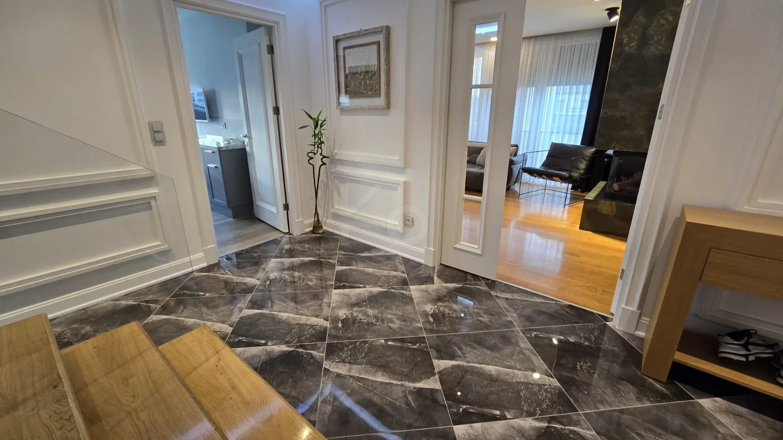 Lacivertcadde Gayrimenkul Erenköyde Divanın Sokağında Satılık 5+1 250 M² Net Dubleks 