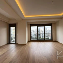 Laci̇vertcadde Suadi̇ye Beymen'i̇n Arkasi Sifir Balkon Ebeveyn 3+1