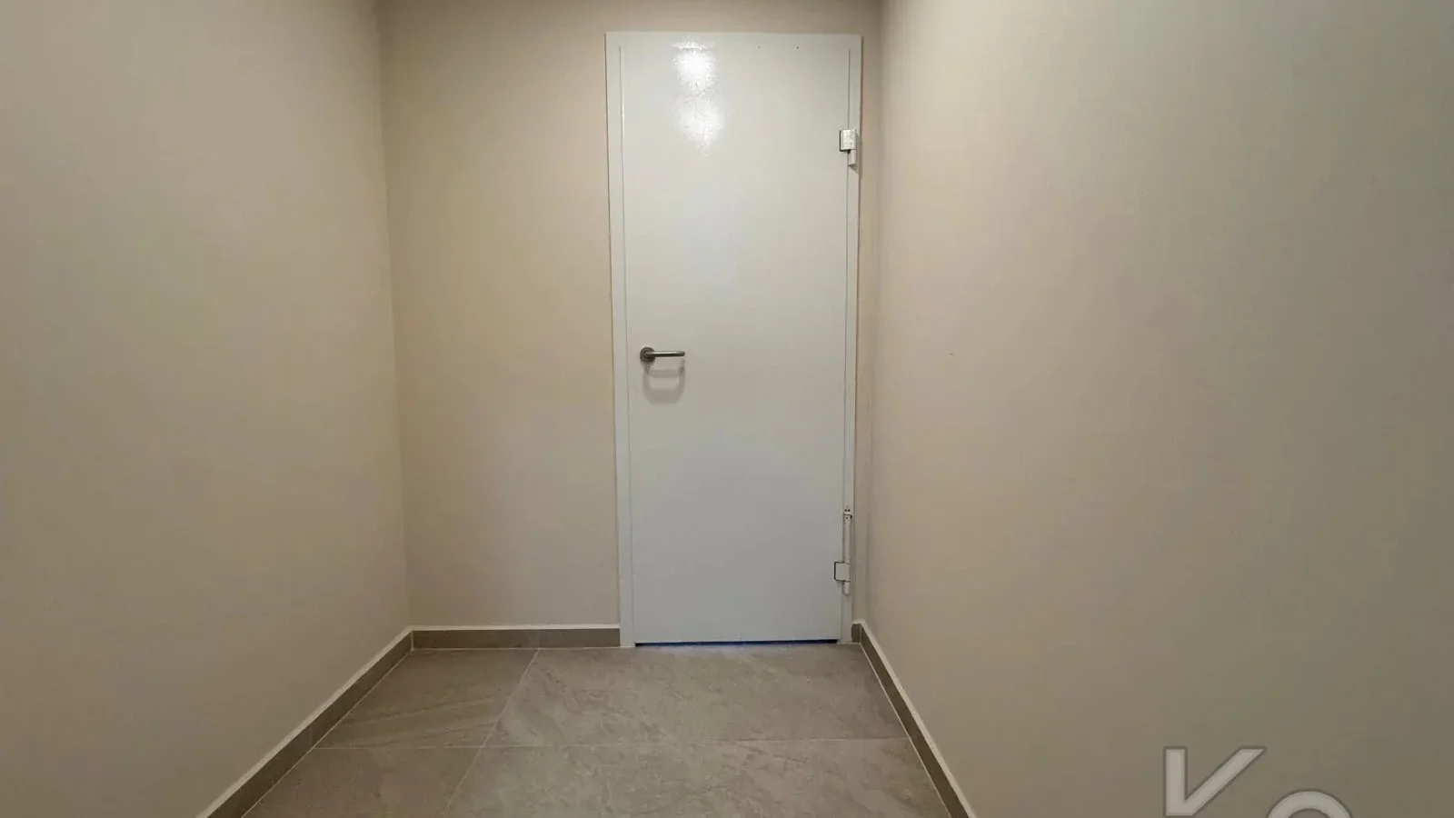 Laci̇vertcadde Suadi̇ye Beymen'i̇n Arkasi Sifir Balkon Ebeveyn 3+1