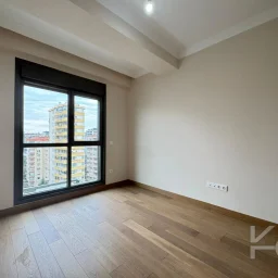 Laci̇vertcadde Suadi̇ye Beymen'i̇n Arkasi Sifir Balkon Ebeveyn 3+1