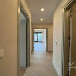 Laci̇vertcadde Suadi̇ye Beymen'i̇n Arkasi Sifir Balkon Ebeveyn 3+1