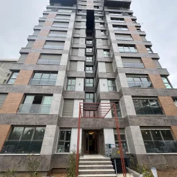 Laci̇vertcadde Suadi̇ye Beymen'i̇n Arkasi Sifir Balkon Ebeveyn 3+1
