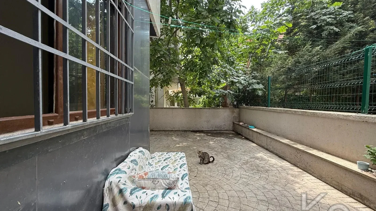 Kredi̇ye Uygun Suadi̇ye Yatirimlik 1+1 Bahçe Kullanimli Y.gi̇ri̇ş