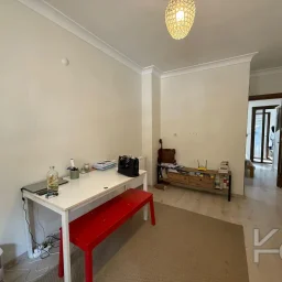 Kredi̇ye Uygun Suadi̇ye Yatirimlik 1+1 Bahçe Kullanimli Y.gi̇ri̇ş
