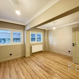 Academy Bağdat Caddesi̇ Çi̇ftehavuzlar Yatirim Değeri̇ Yüksek İş Yeri̇ne Uygun Renöveli̇ 3+1