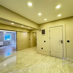 Academy Bağdat Caddesi̇ Çi̇ftehavuzlar Yatirim Değeri̇ Yüksek İş Yeri̇ne Uygun Renöveli̇ 3+1