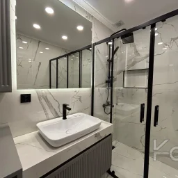 Laci̇vert Cadde Şaşkınbakkal Güvenli̇kli̇ Yüzme Havuzlu 80m² Net 2+1