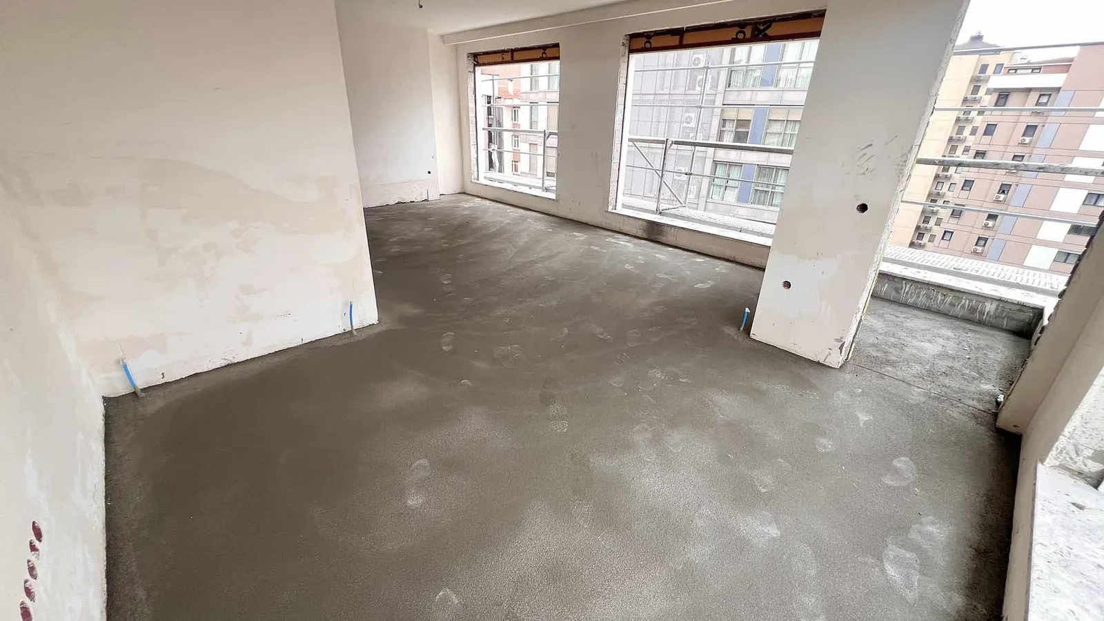40m² Salon,23m² Yatak Odası,çift Balkonlu 115m² 3+1 Sıfır Daire