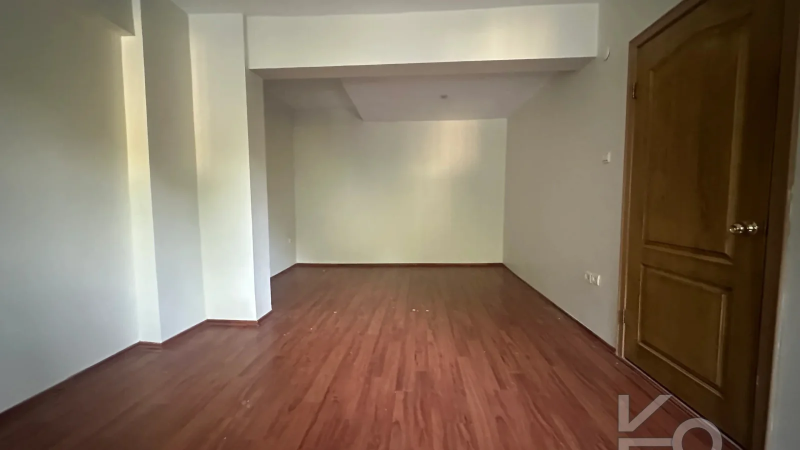 Rookz Fark Tarabya Sanatçilar Si̇tesi̇ Ki̇ralik Dubleks Dai̇re Bakimli
