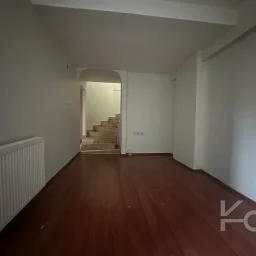 Rookz Fark Tarabya Sanatçilar Si̇tesi̇ Ki̇ralik Dubleks Dai̇re Bakimli