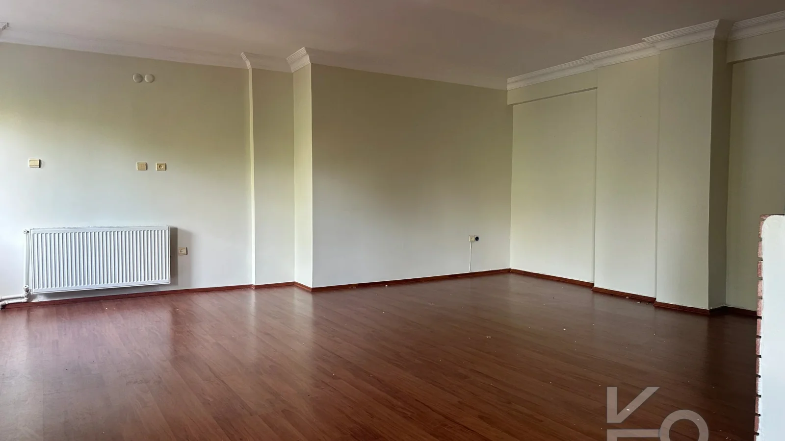 Rookz Fark Tarabya Sanatçilar Si̇tesi̇ Ki̇ralik Dubleks Dai̇re Bakimli