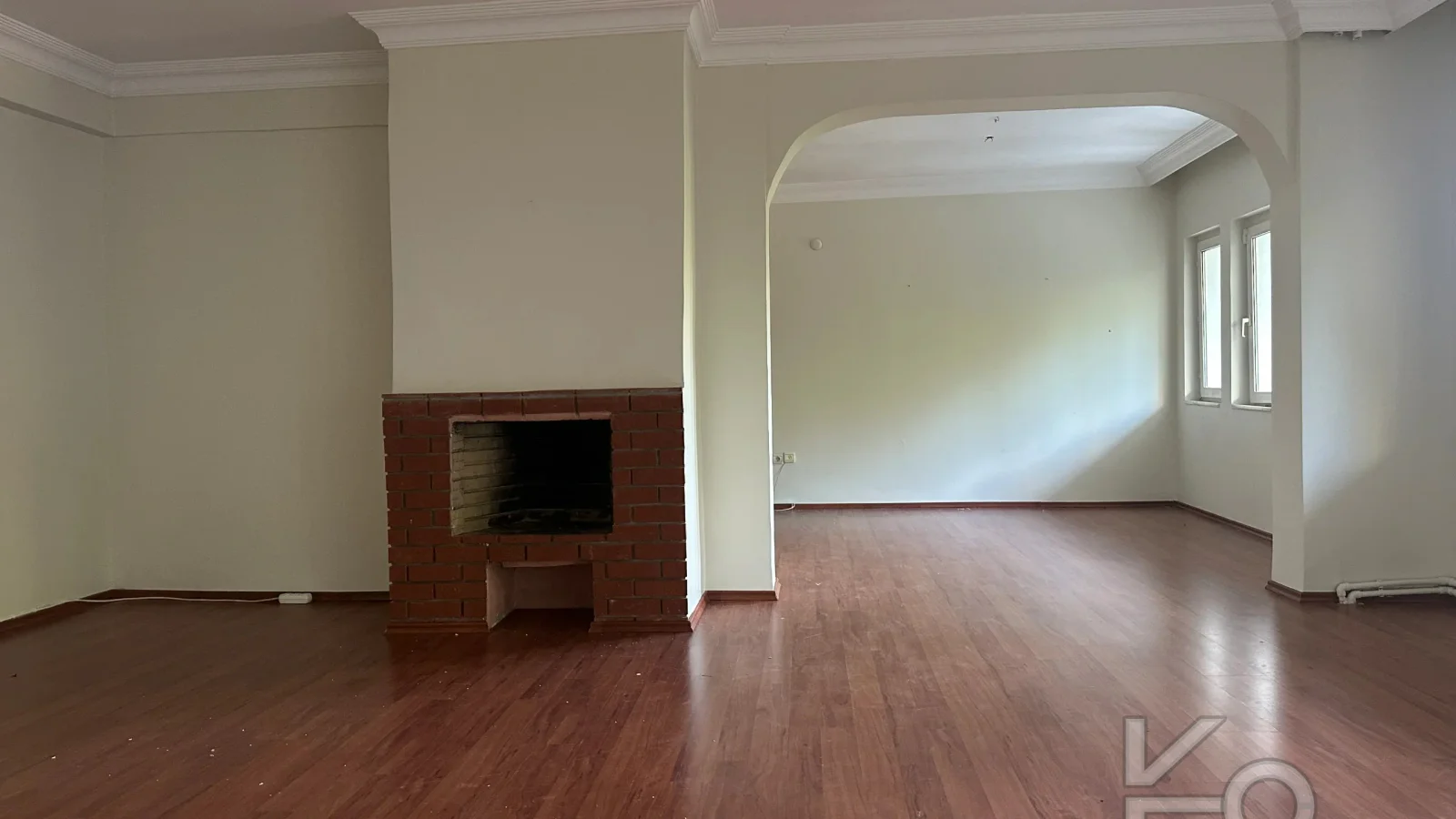 Rookz Fark Tarabya Sanatçilar Si̇tesi̇ Ki̇ralik Dubleks Dai̇re Bakimli