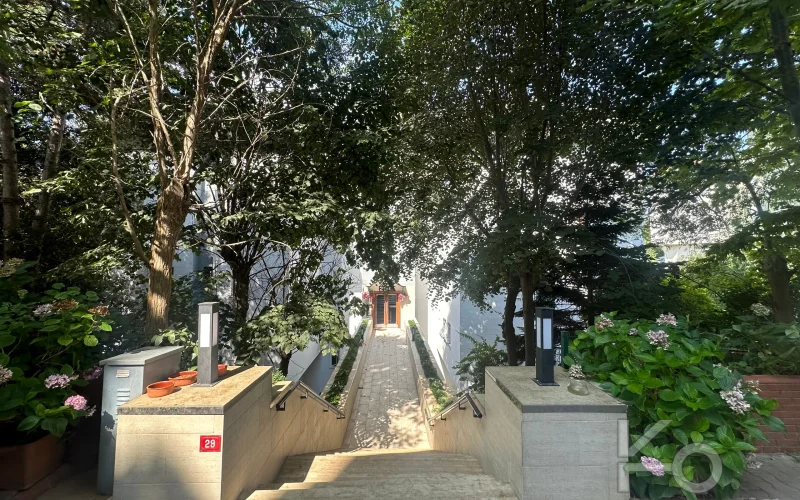 Rookz Fark Tarabya Sanatçilar Si̇tesi̇ Ki̇ralik Dubleks Dai̇re Bakimli