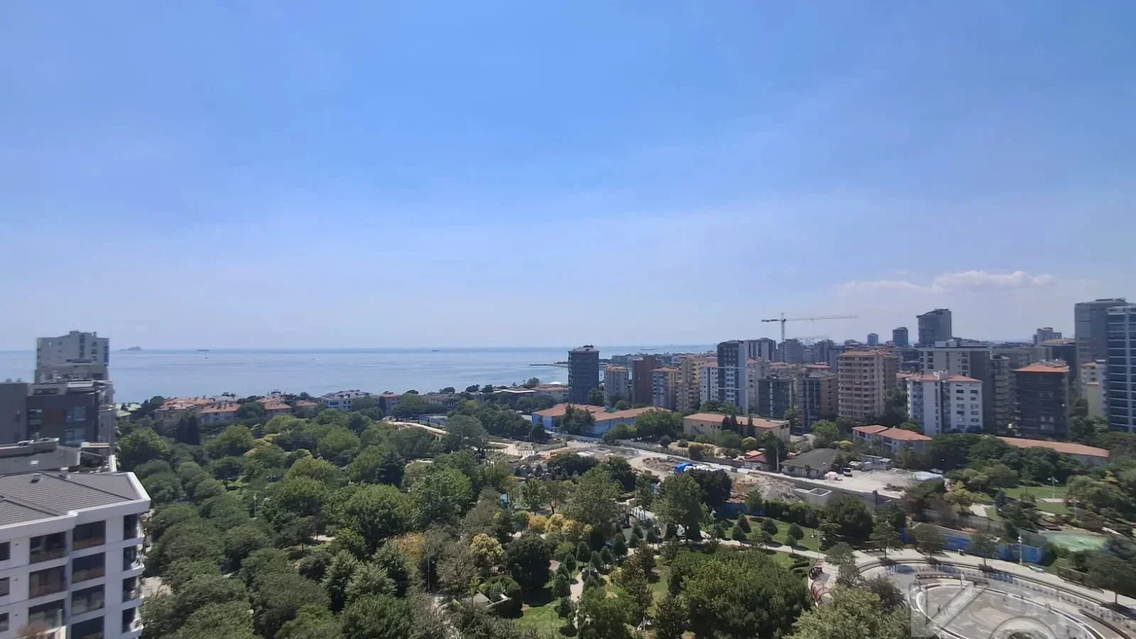 Mutluol Proje'den Muhteşem Göztepe Parkı Manzarası Ve Muhteşem Kalitesiyle Katta Tek 210 M2 Net