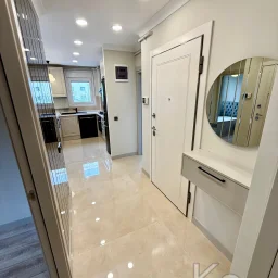 Laci̇vertcadde Erenköy Bağdat Cd. Yakini Mi̇mari̇ Dekorlu 75m² 3+1
