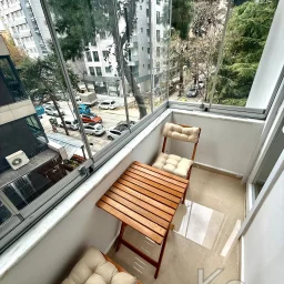 Laci̇vertcadde Erenköy Bağdat Cd. Yakini Mi̇mari̇ Dekorlu 75m² 3+1