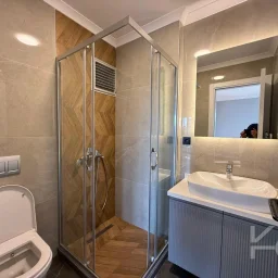 Laci̇vertcadde Caddebostan Bağdat Cad.yakin 130 M² Net Ebeveynli̇
