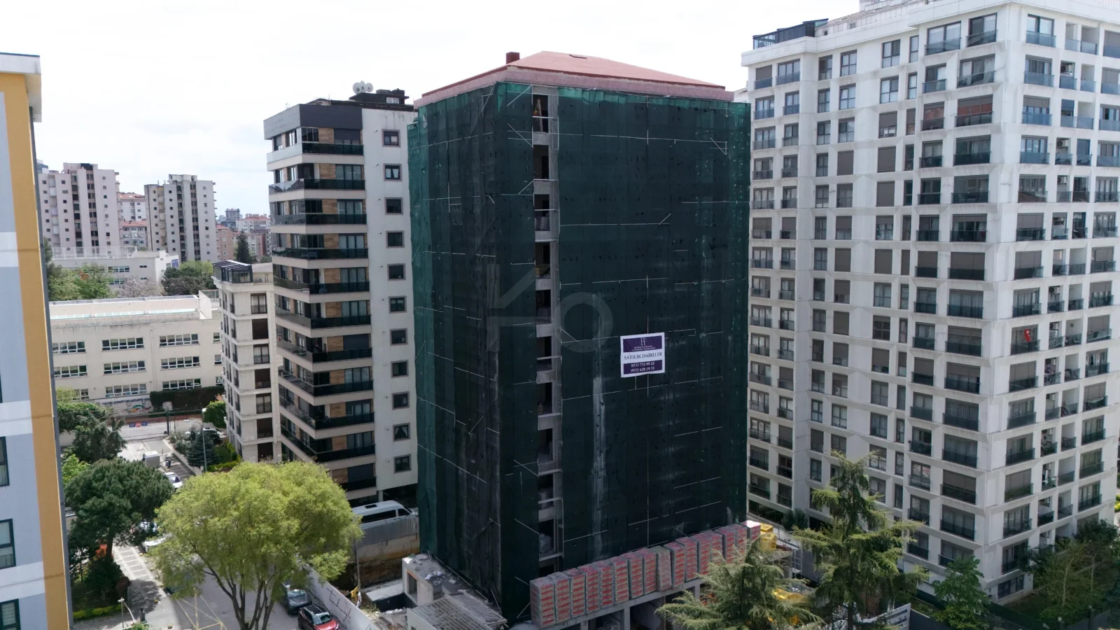 Erenköy'de 40 M2 Bahçe Kullanımlı Özel 2+1 Daire
