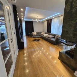 Academy Erenköy Di̇van Sokağinda 250m2 Net 5+1 Mi̇mari̇ Tasarimli Dubleks
