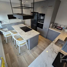 Academy Erenköy Di̇van Sokağinda 250m2 Net 5+1 Mi̇mari̇ Tasarimli Dubleks