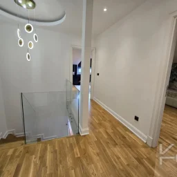 Academy Erenköy Di̇van Sokağinda 250m2 Net 5+1 Mi̇mari̇ Tasarimli Dubleks