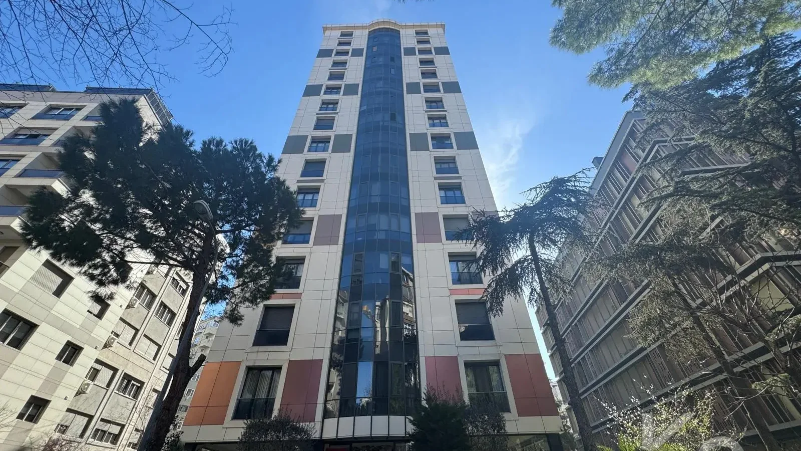 Laci̇vertcadde Caddebostan Noter Sokak'ta 170m² 3+1