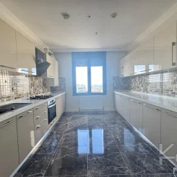 Laci̇vertcadde Caddebostan Noter Sokak'ta 170m² 3+1