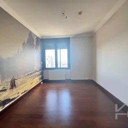 Laci̇vertcadde Caddebostan Noter Sokak'ta 170m² 3+1