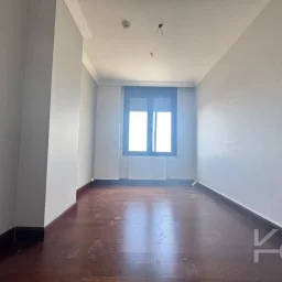 Laci̇vertcadde Caddebostan Noter Sokak'ta 170m² 3+1
