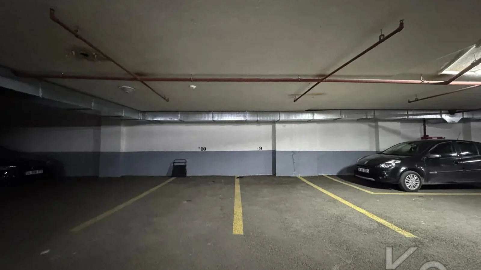 Laci̇vertcadde Caddebostan Noter Sokak'ta 170m² 3+1