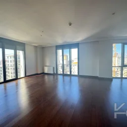 Laci̇vertcadde Caddebostan Noter Sokak'ta 170m² 3+1