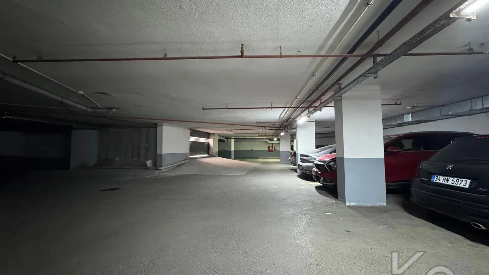 Laci̇vertcadde Caddebostan Noter Sokak'ta 170m² 3+1