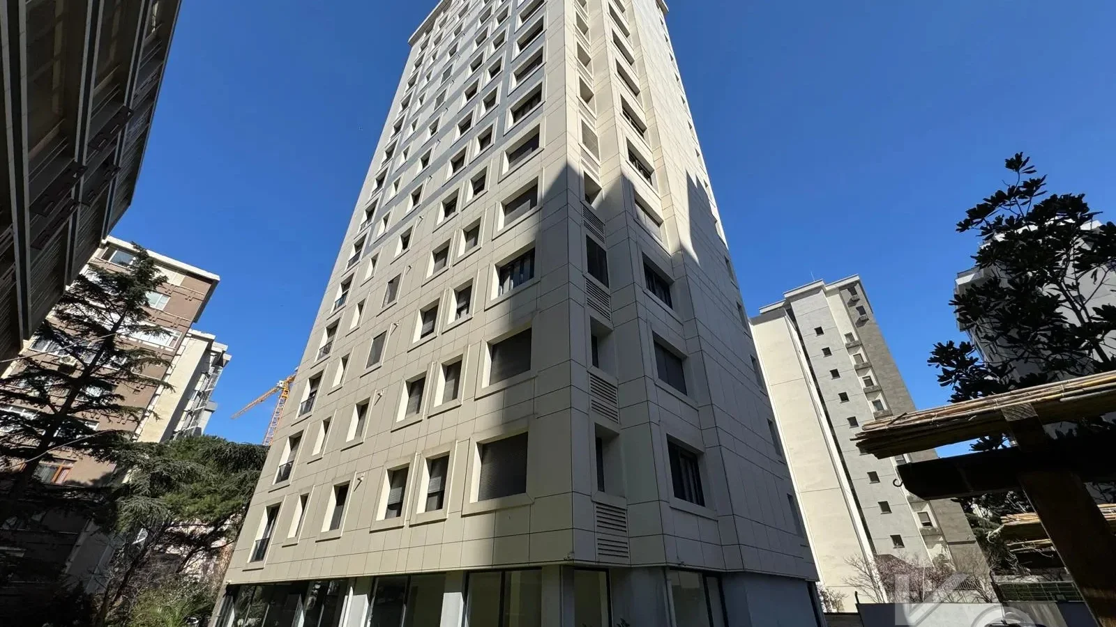 Laci̇vertcadde Caddebostan Noter Sokak'ta 170m² 3+1