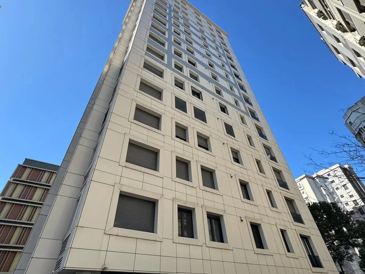 Laci̇vertcadde Caddebostan Noter Sokak'ta 170m² 3+1