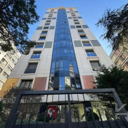 Laci̇vertcadde Caddebostan Noter Sokak'ta 170m² 3+1