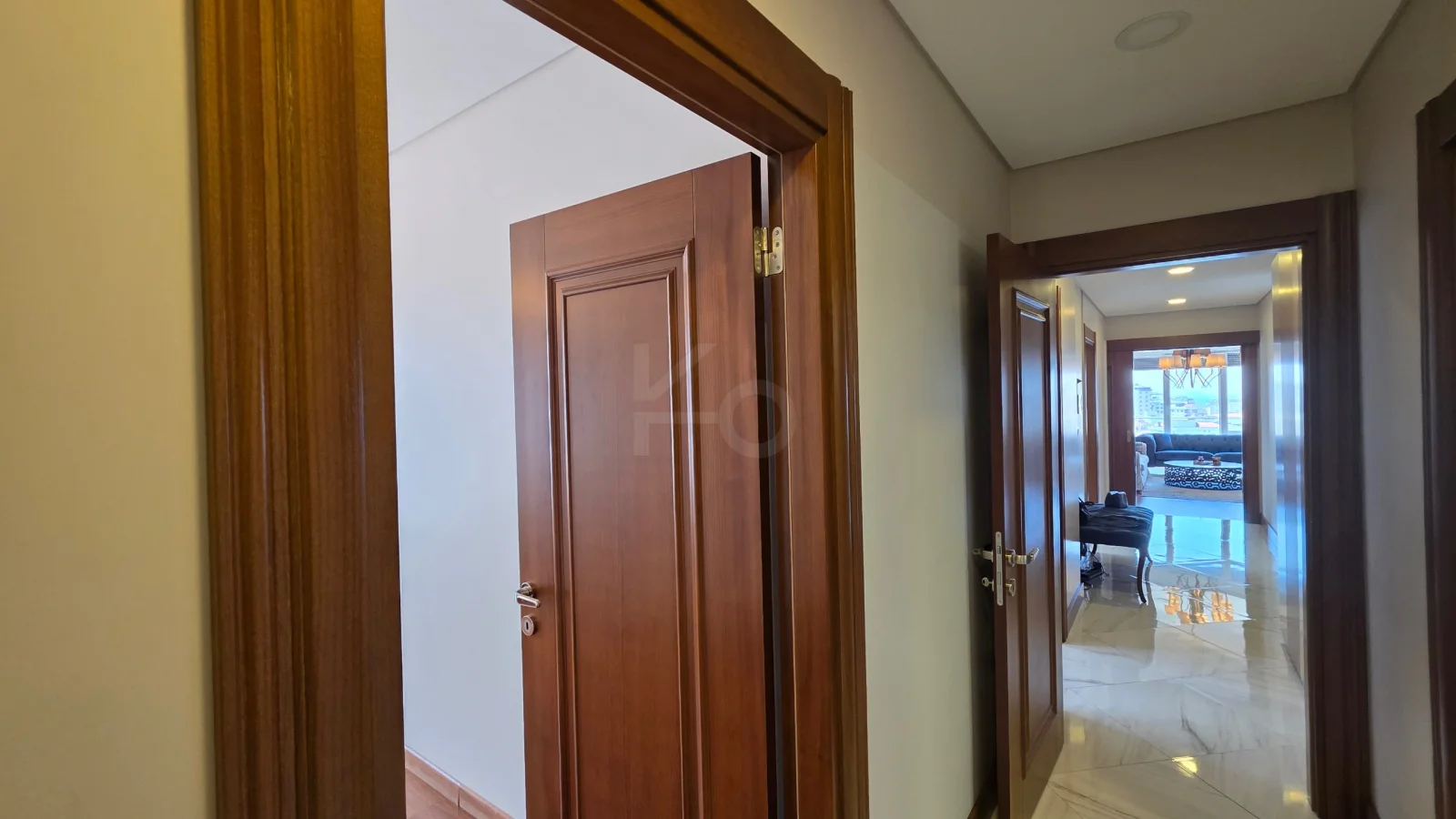 Academy Caddebostan Deniz Manzaralı Bahçeli 180 M2 4+1