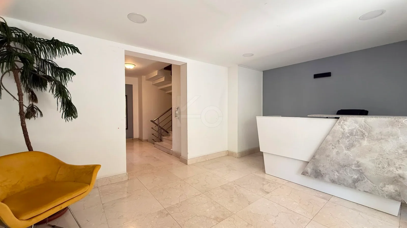 Academy Caddebostan  Bağdat Caddesi'ne 5.bina Satılık 4+1 Boş Daire