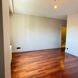 Academy Caddebostan  Bağdat Caddesi'ne 5.bina Satılık 4+1 Boş Daire