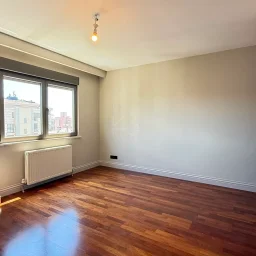 Academy Caddebostan  Bağdat Caddesi'ne 5.bina Satılık 4+1 Boş Daire