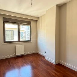 Academy Caddebostan  Bağdat Caddesi'ne 5.bina Satılık 4+1 Boş Daire
