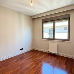 Academy Caddebostan  Bağdat Caddesi'ne 5.bina Satılık 4+1 Boş Daire