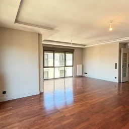 Academy Caddebostan  Bağdat Caddesi'ne 5.bina Satılık 4+1 Boş Daire