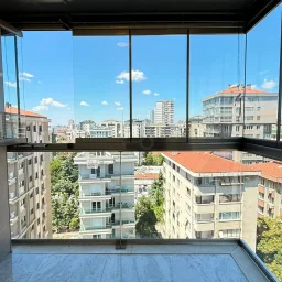 Academy Caddebostan  Bağdat Caddesi'ne 5.bina Satılık 4+1 Boş Daire