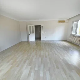 Bağdat Cad. Erenköy'ün En Güzel Yerinde Geniş 2+1 Kiralık Daire