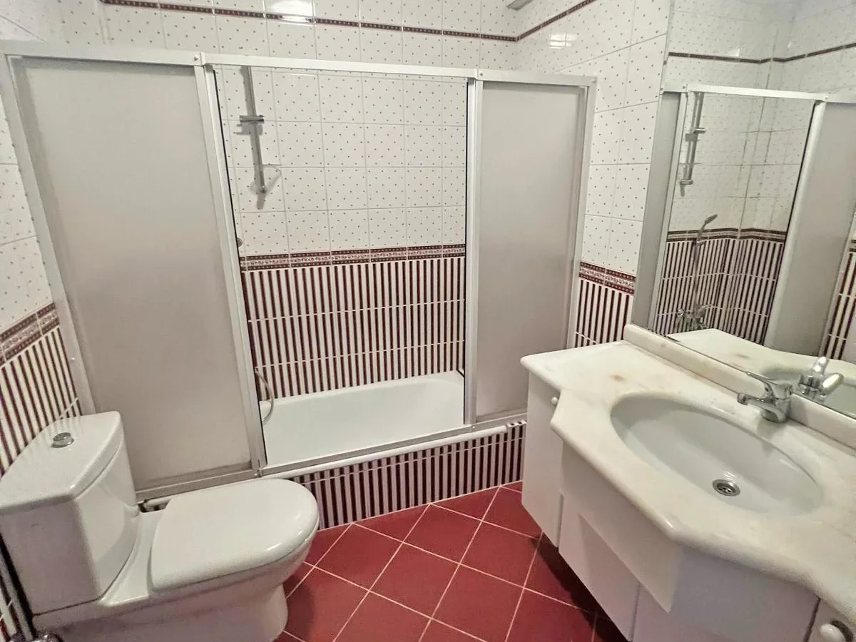 Bağdat Cad. Erenköy'ün En Güzel Yerinde Geniş 2+1 Kiralık Daire