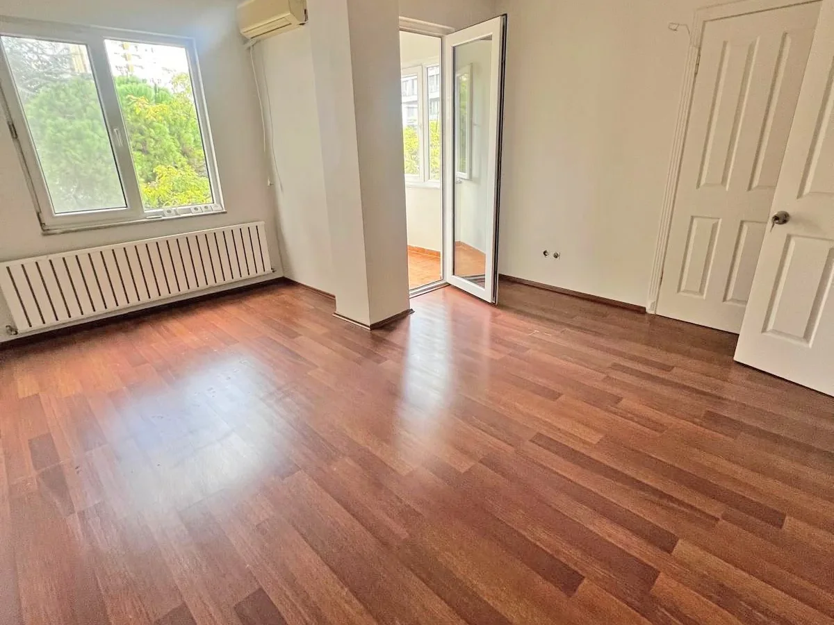 Bağdat Cad. Erenköy'ün En Güzel Yerinde Geniş 2+1 Kiralık Daire