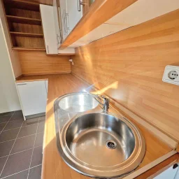 Bağdat Cad. Erenköy'ün En Güzel Yerinde Geniş 2+1 Kiralık Daire