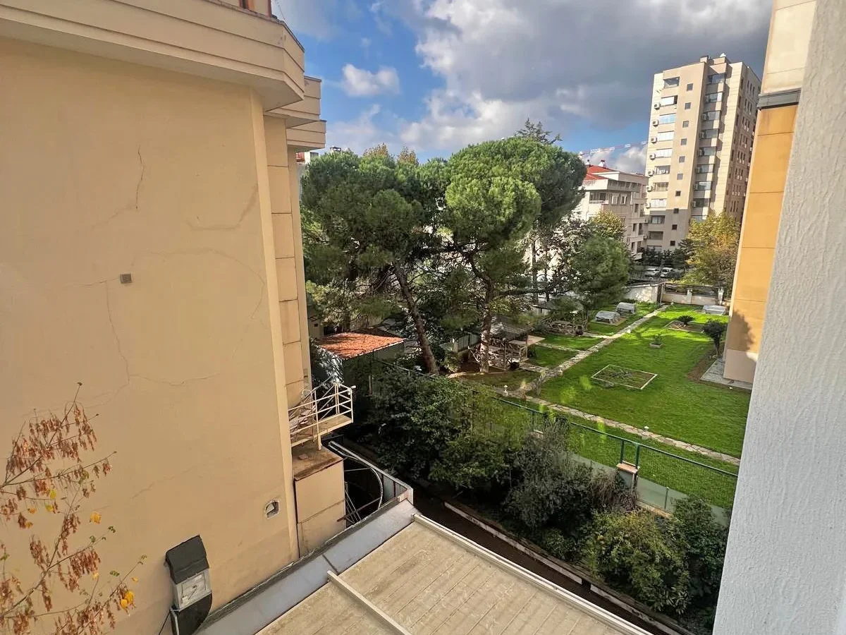 Bağdat Cad. Erenköy'ün En Güzel Yerinde Geniş 2+1 Kiralık Daire