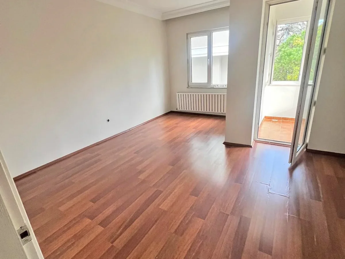 Bağdat Cad. Erenköy'ün En Güzel Yerinde Geniş 2+1 Kiralık Daire