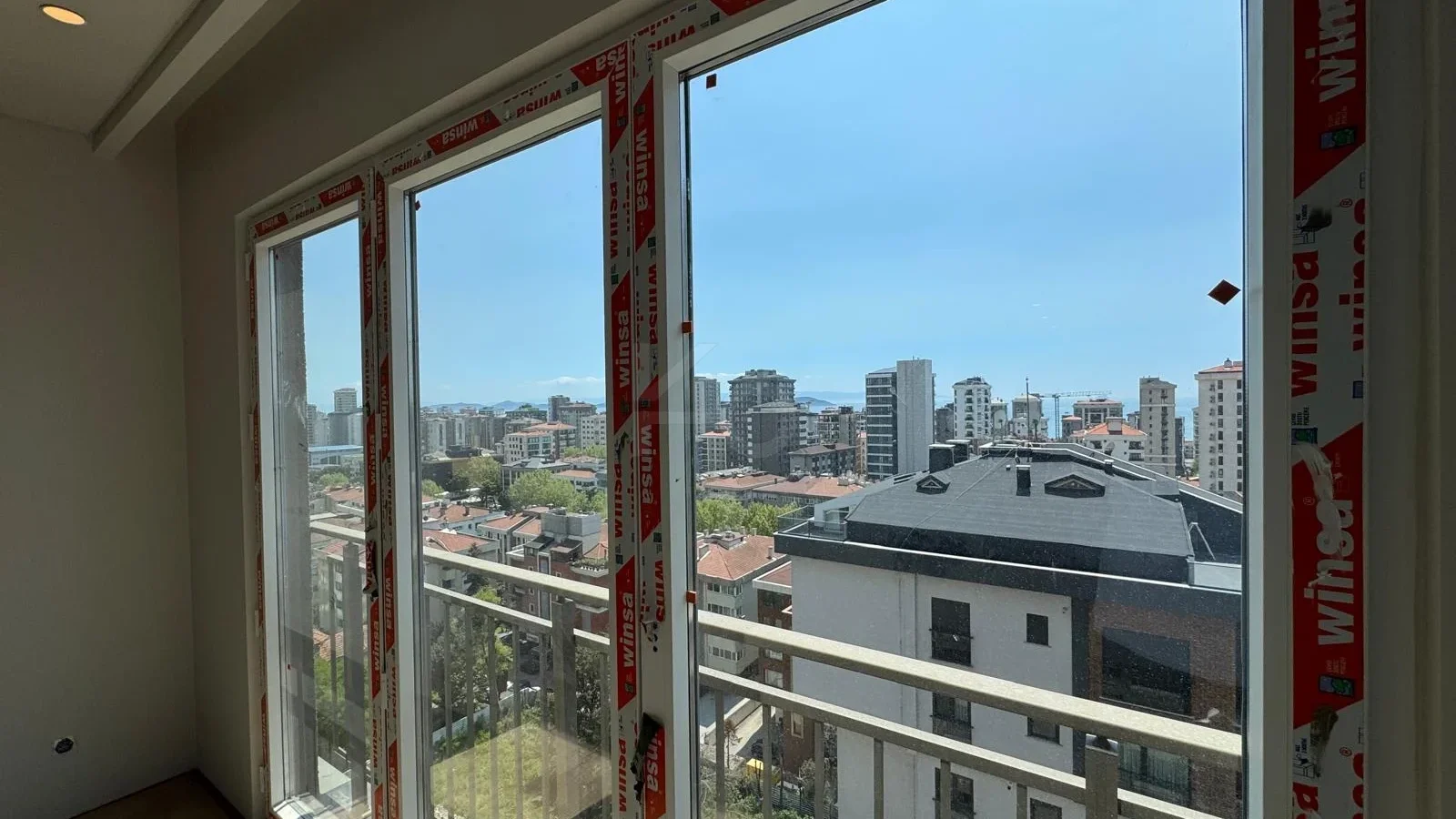 Kadıköy Çiftehavuzlar Satılık 110 M² Deniz Manzaralı Ebeveynli 3+1